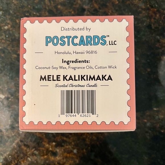 Postcards Scented Christmas Candle Mele Kalikimaka Holiday Edition new in box - Picture 5 of 7